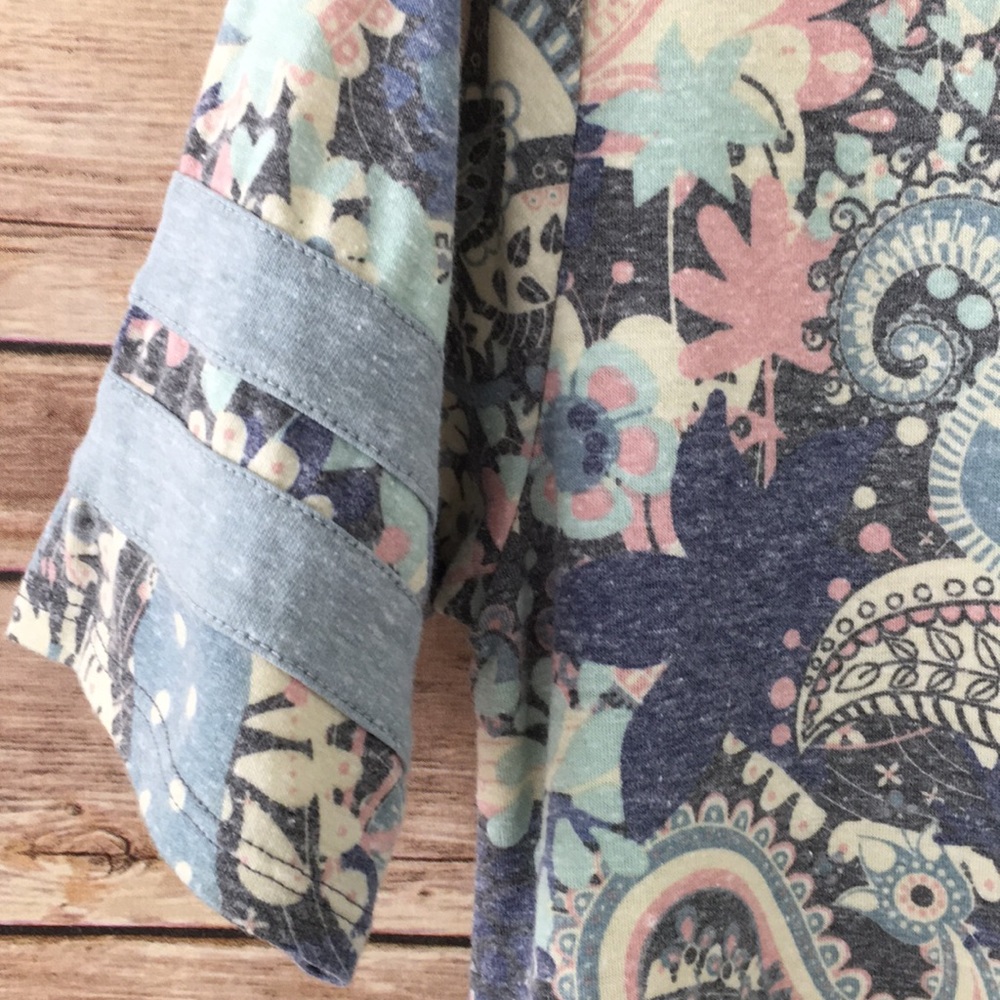 LuLaRoe Perfect Tee - Picture 5 of 6